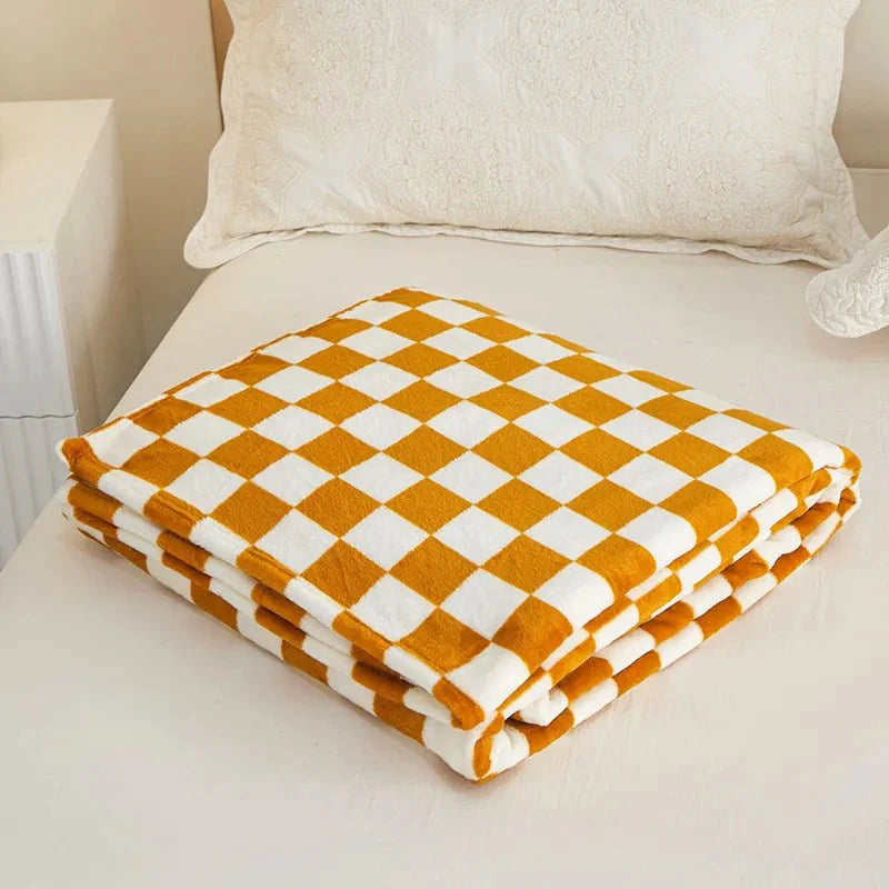 Liora — Soft Plush Checkerboard Plaid Sofa Blanket for Warmth