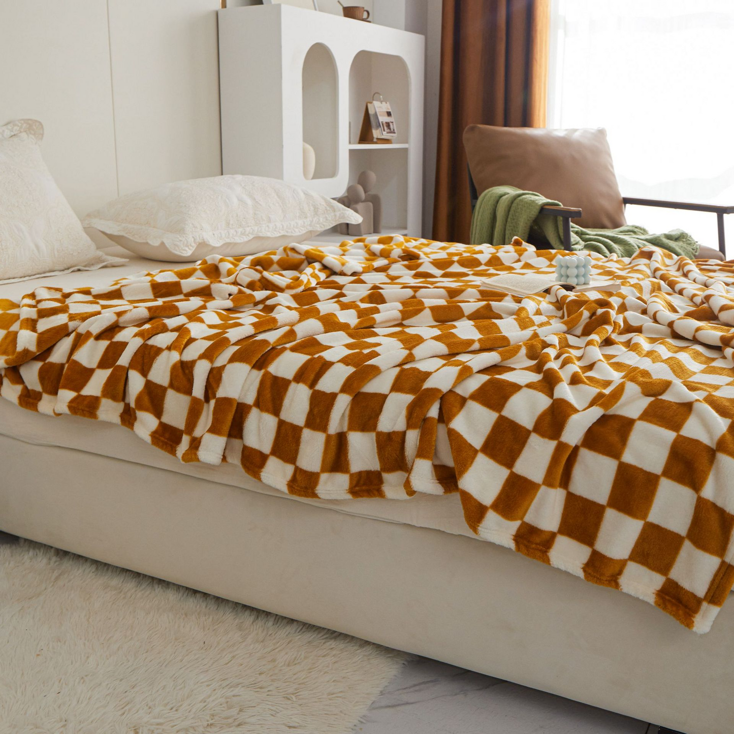 Liora — Soft Plush Checkerboard Plaid Sofa Blanket for Warmth